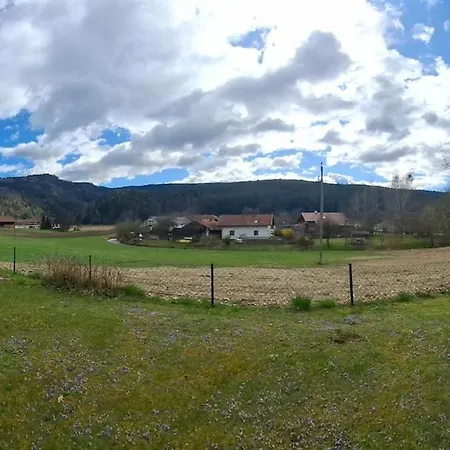 別荘 Mit Garten,garage,oesterreich,kaernten,bleiburg,keine Haustiere *